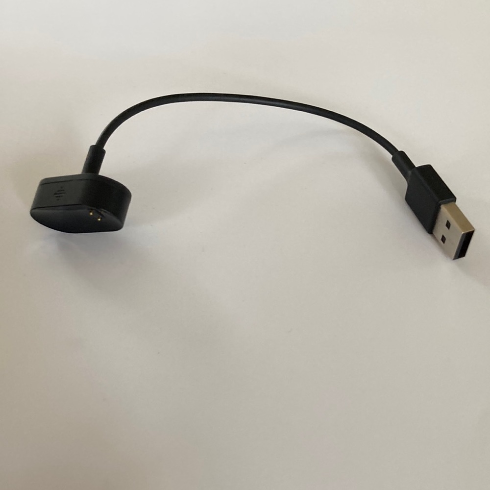 Fitbit Inspire HR usb charger.